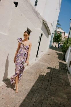 Loeffler Randall Champagne Malia Curved Heel Simple Sandal -Loeffler Randall DMS1RK02gw8Q1Wt3gk0CQLGBlA7RaaZ2 1 cb918d2d a77f 44ef 8975 d85ea83e2ba1 scaled