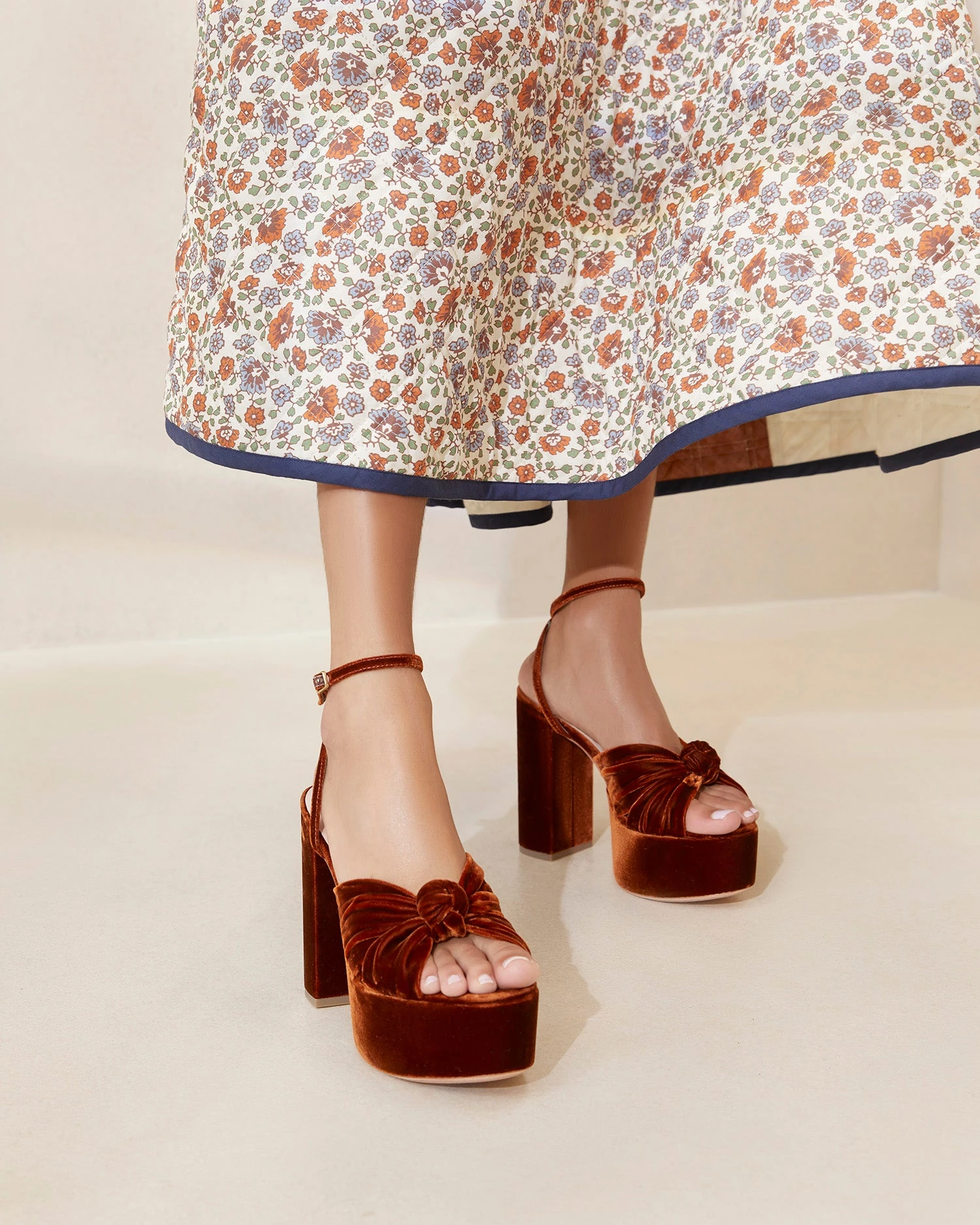 Loeffler Randall Roz Sienna Knot Platform Sandal 5 Loeffler Randall Roz Sienna Knot Platform Sandal - Image 5